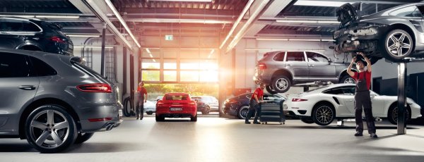 Porsche Service Centre in Delhi
